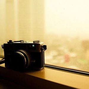 Meet your Posher, Claire